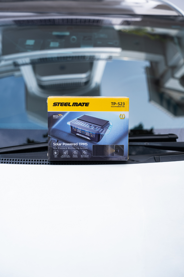 Hình ảnh xe Cảm biến áp suất lốp ô tô van ngoài STEELMATE TP-S23