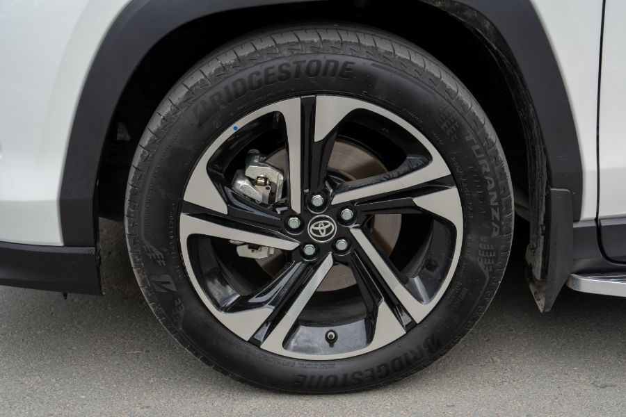 Hình ảnh xe TOYOTA YARIS CROSS 1.5V 2025