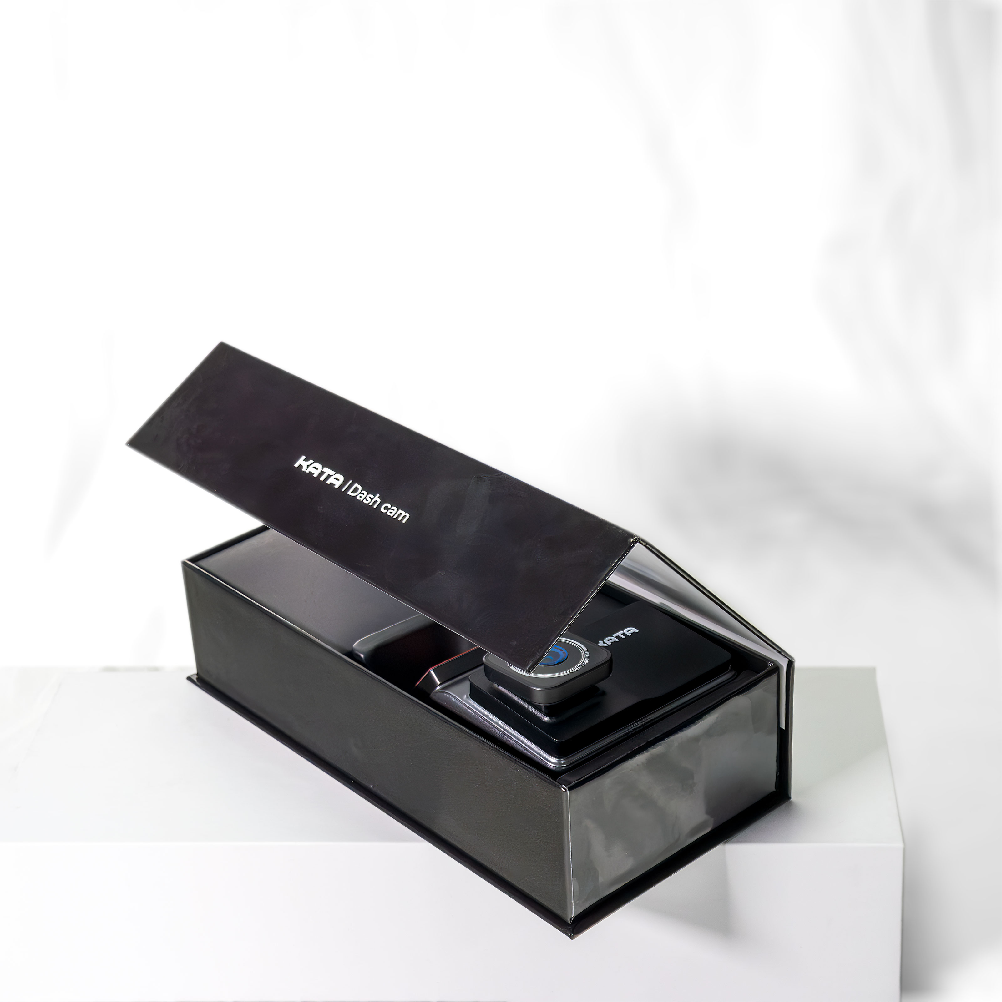 Hình ảnh xe Camera hành trình KATA KD001