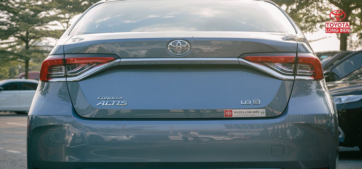 Hình ảnh xe Toyota Corolla Altis 1.8 HEV