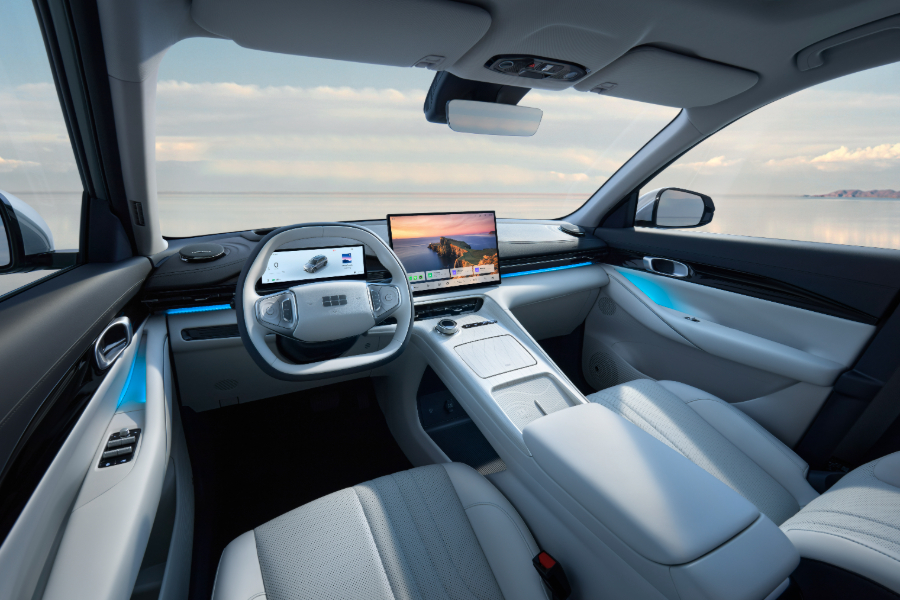 Hình ảnh xe Geely EX5 Phiên bản Pro - Màu trắng 2025