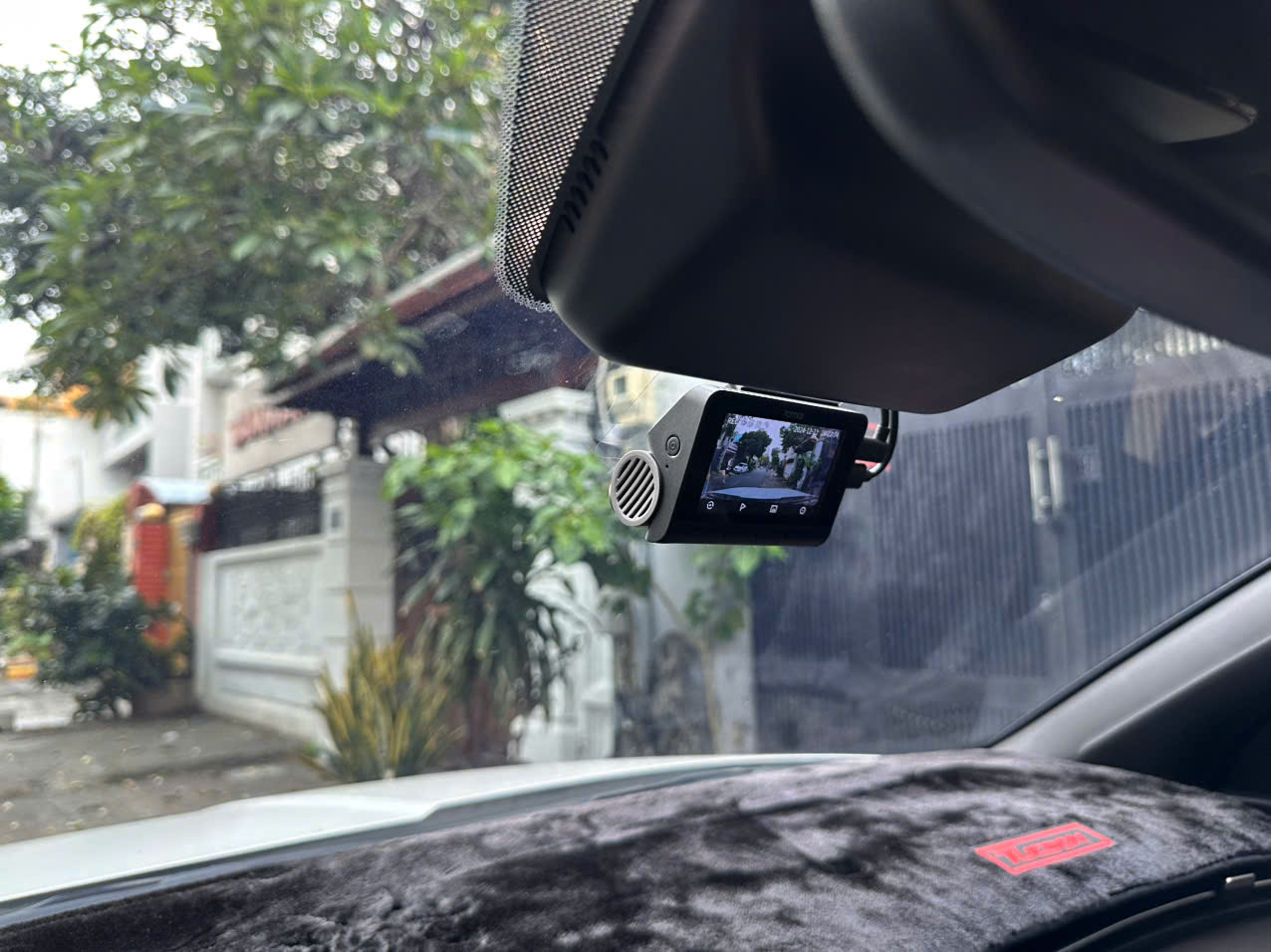 Hình ảnh xe Camera hành trình 70mai A810 ghi hình 4K Kết nối 4G