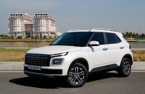 Hình ảnh xe HYUNDAI VENUE 1.0T 2025 TRẮNG