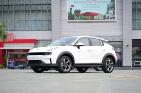 Hình ảnh xe LYNK & CO 06 CORE PLUS - ĐỘNG CƠ 2.0 TURBO VỚI 178 MÃ LỰC