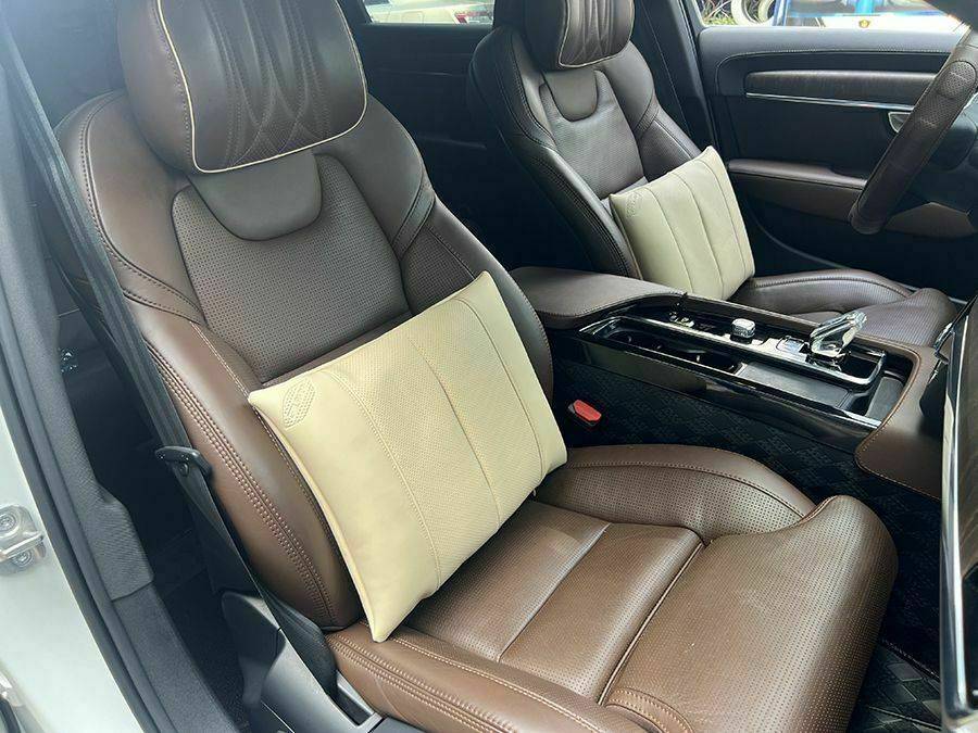 Hình ảnh xe Gối tựa lưng cao cấp- Chống đau lưng , tạo sự dễ chịu thoải mái