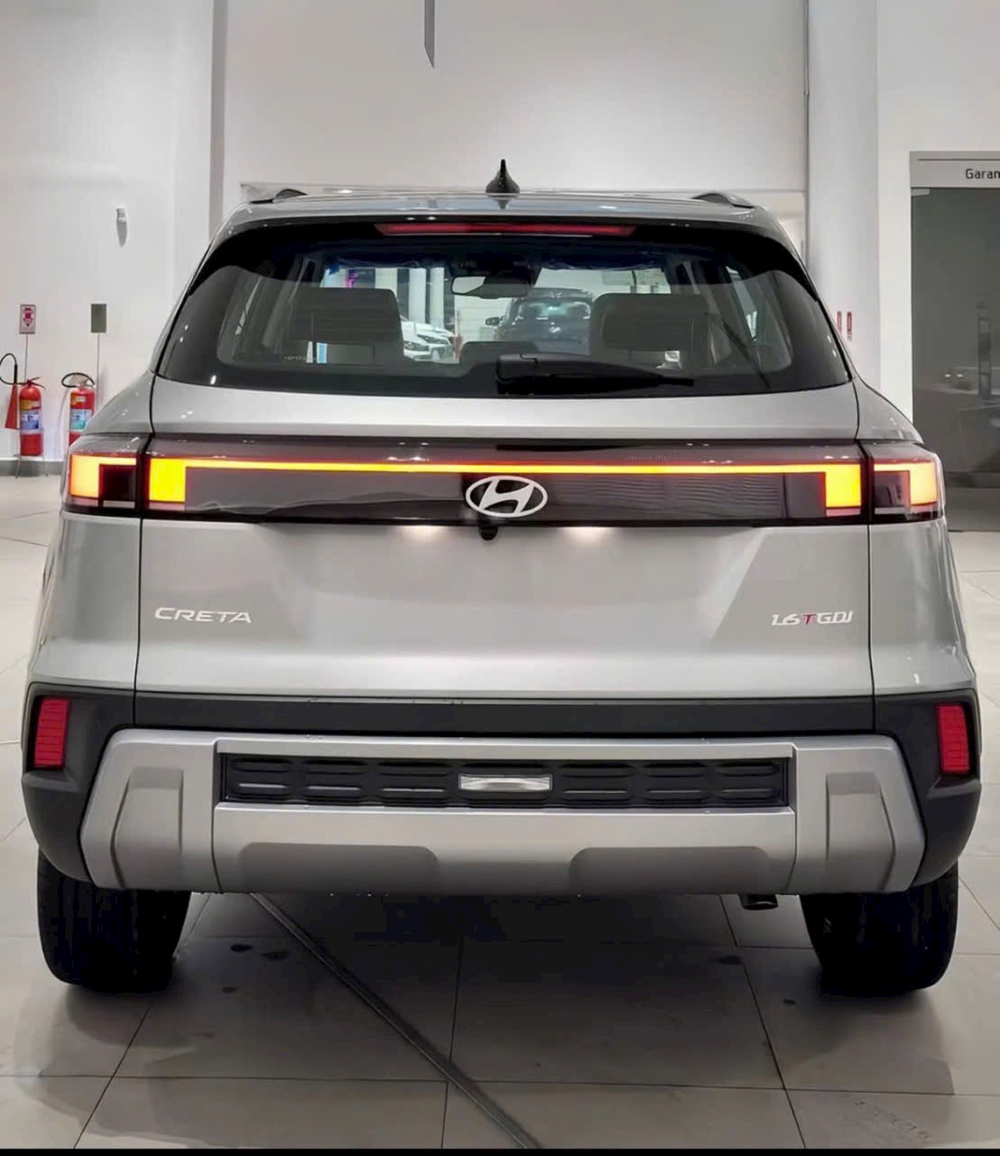 Hình ảnh xe HYUNDAI CRETA FL 2025 -Trắng