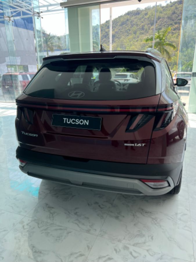 Hình ảnh xe HYUNDAI TUCSON 1.6 TURBO- ĐỎ