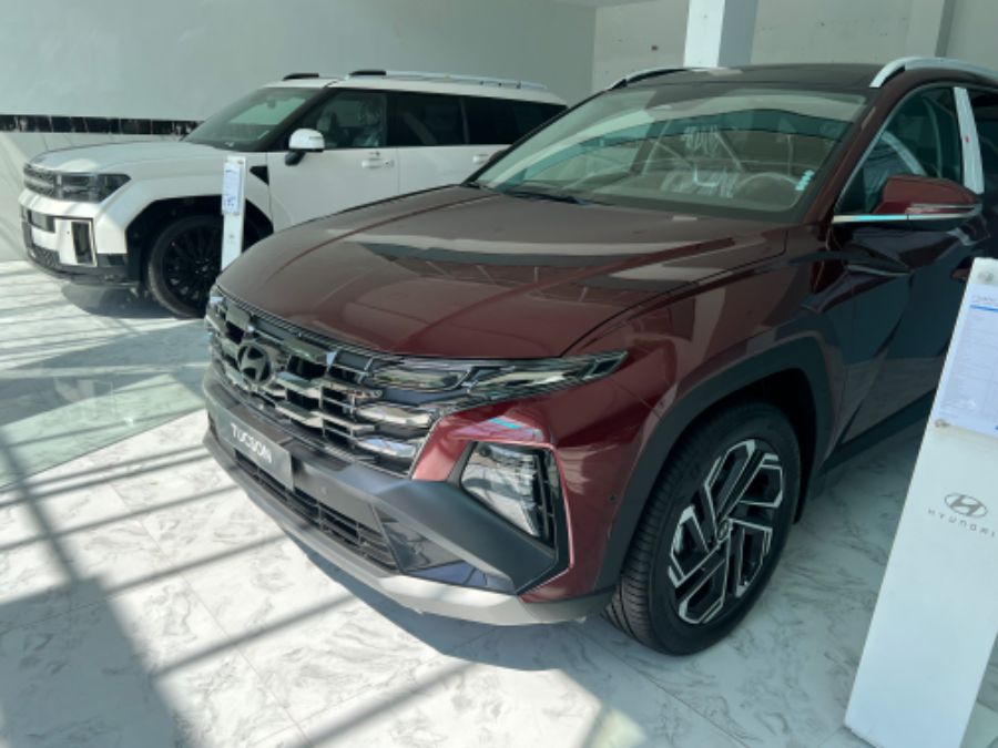 Hình ảnh xe HYUNDAI TUCSON 1.6 TURBO- ĐỎ