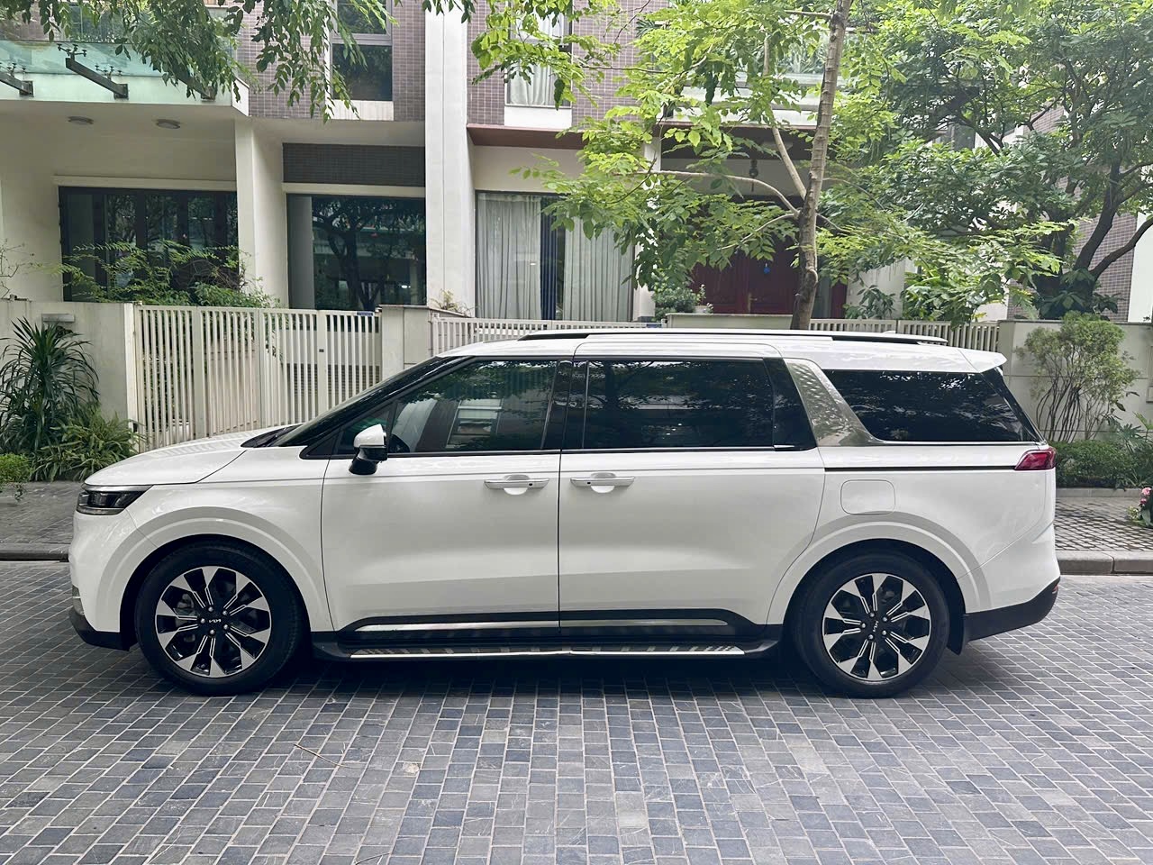 Hình ảnh xe Kia Canival 2.2D Signature Sx 2022