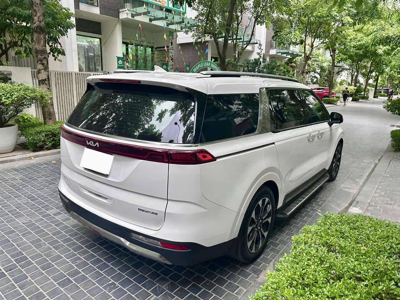 Hình ảnh xe Kia Canival 2.2D Signature Sx 2022