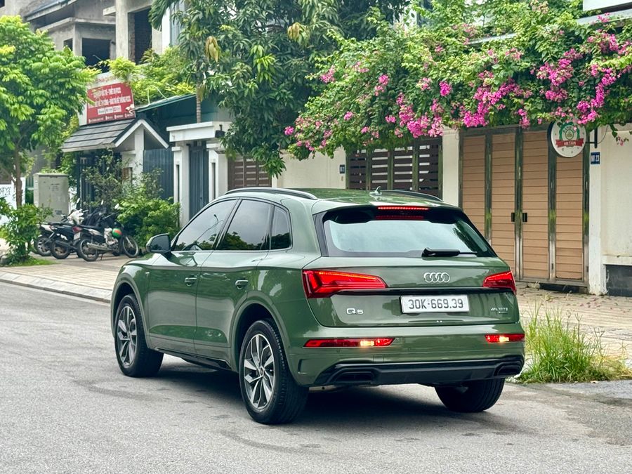 Hình ảnh xe AUDI Q5 SLINE QUATTRO 2024 - 7.000KM