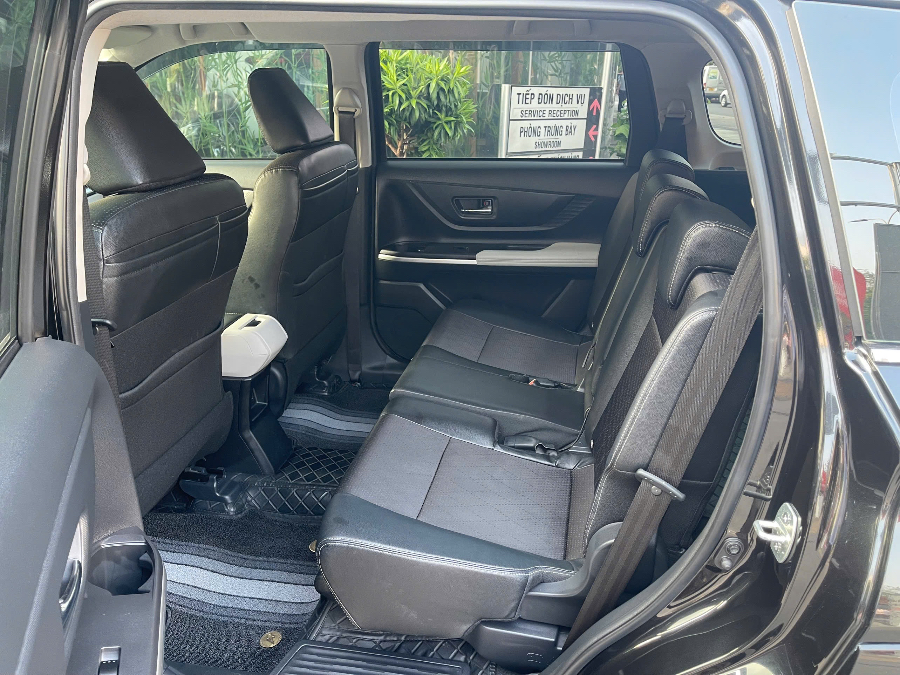 Hình ảnh xe TOYOTA VELOZ CROSS 2025 - 22.900KM