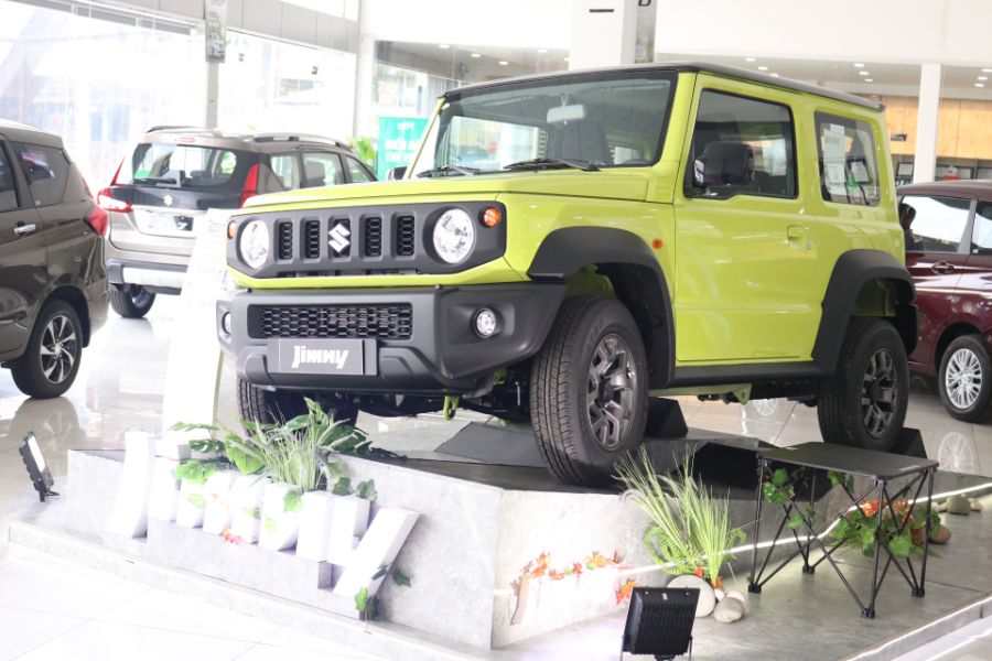 Hình ảnh xe SUZUKI JIMNY 2024 VÀNG NÓC ĐEN - CHUYÊN OFFROAD - 2 CẦU