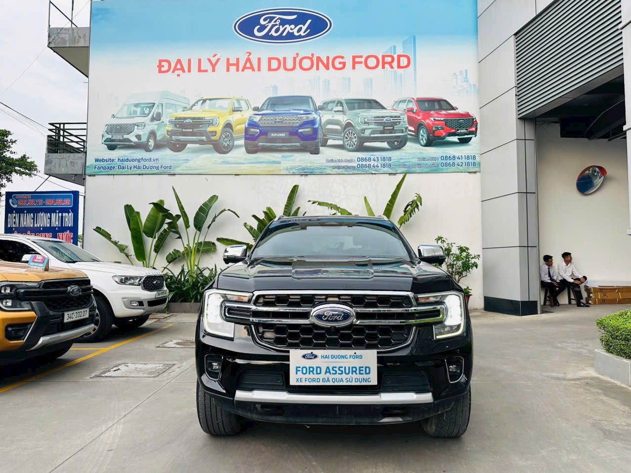Hình ảnh xe FORD EVEREST TITANIUM 4x2 2023- 13.000 KM
