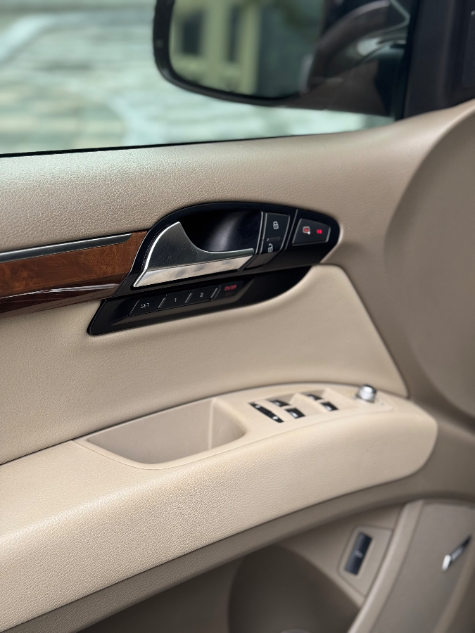 Hình ảnh xe Audi Q7 3.0 Sline Prestige 2012