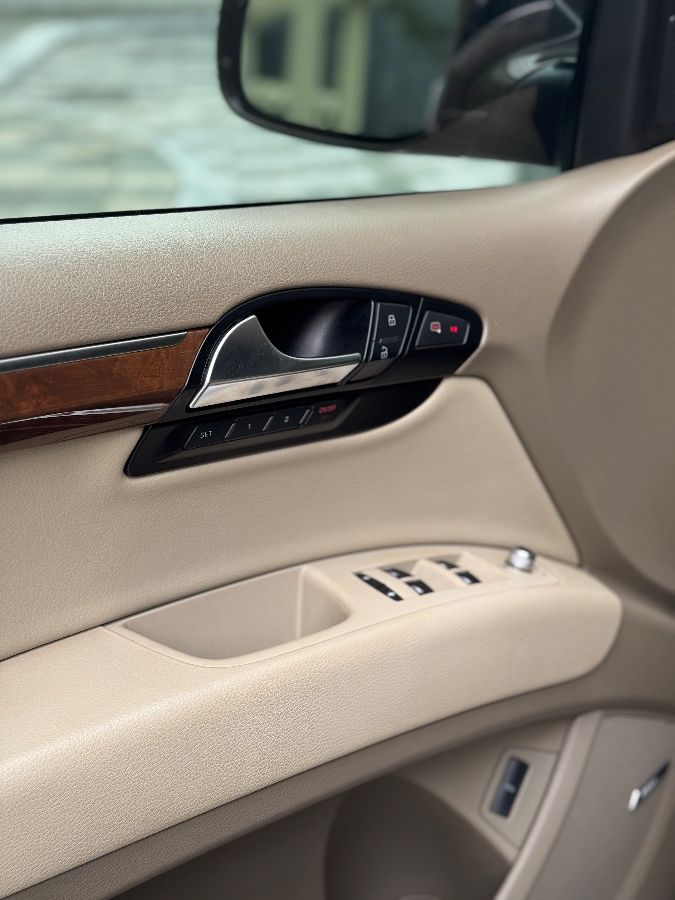 Hình ảnh xe Audi Q7 3.0 Sline Prestige 2012