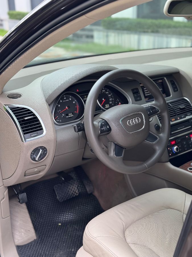 Hình ảnh xe Audi Q7 3.0 Sline Prestige 2012