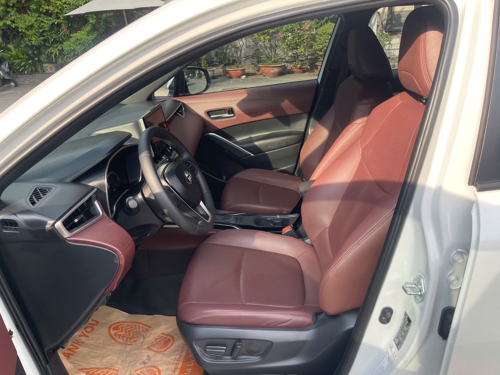 Hình ảnh xe TOYOTA COROLLA CROSS 2013 - 19.000KM