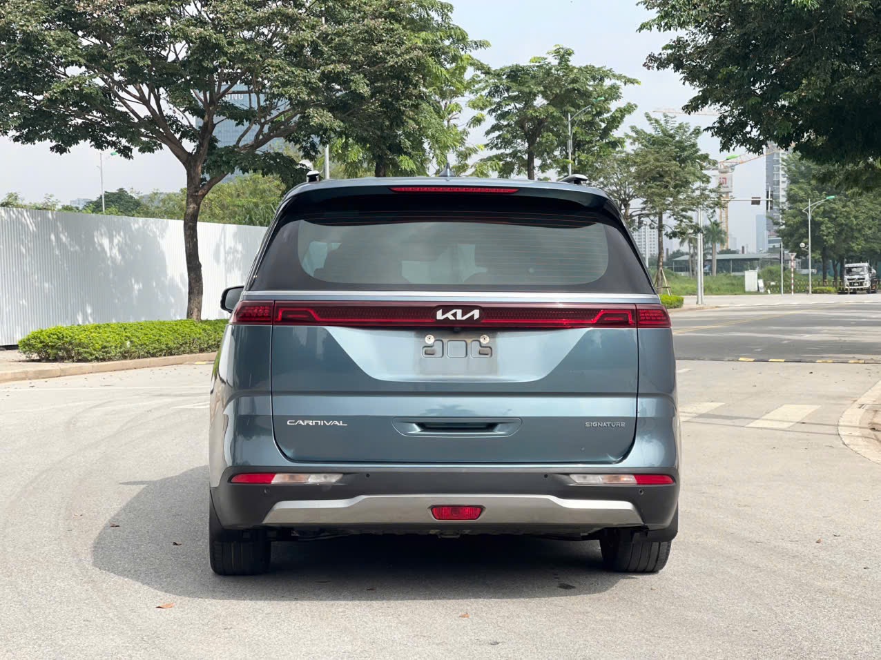 Hình ảnh xe KIA CARNIVAL SIGNATURE 2022 - 75KM