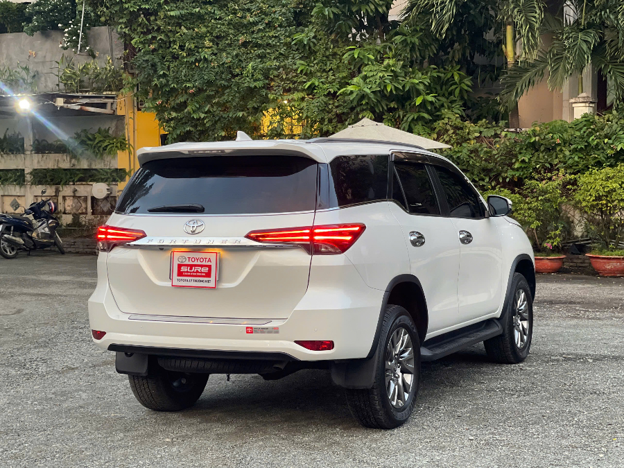 Hình ảnh xe TOYOTA FORTUNER 2024 - 3.100KM