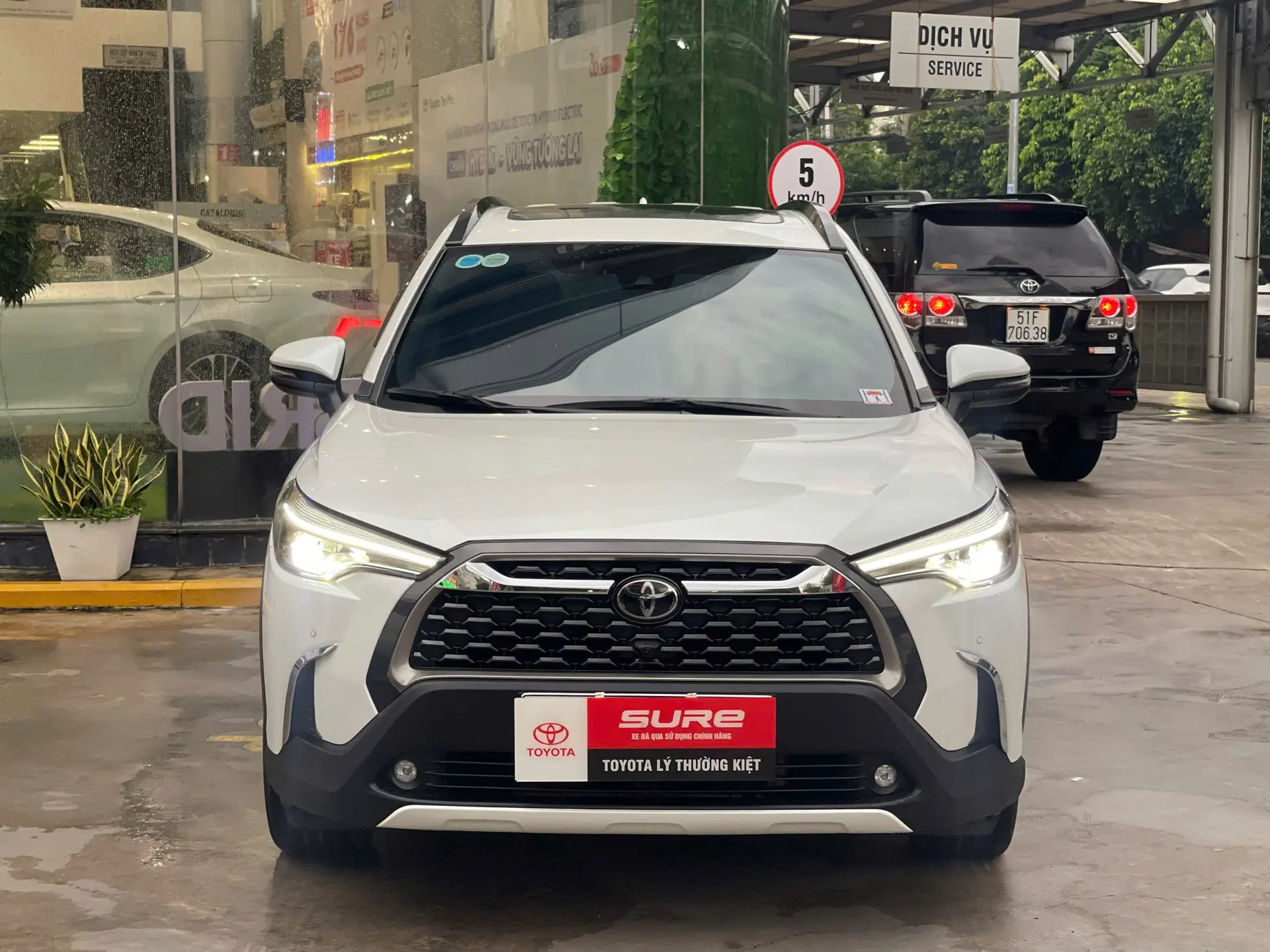 Hình ảnh xe TOYOTA COROLLA CROSS 2023 - 35.000KM