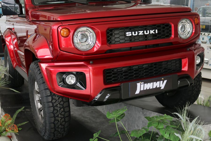 Hình ảnh xe SUZUKI JIMNY 2024 MÀU ĐỎ LIMITED, 2 CẦU, 4 CHỖ, OFFROAD
