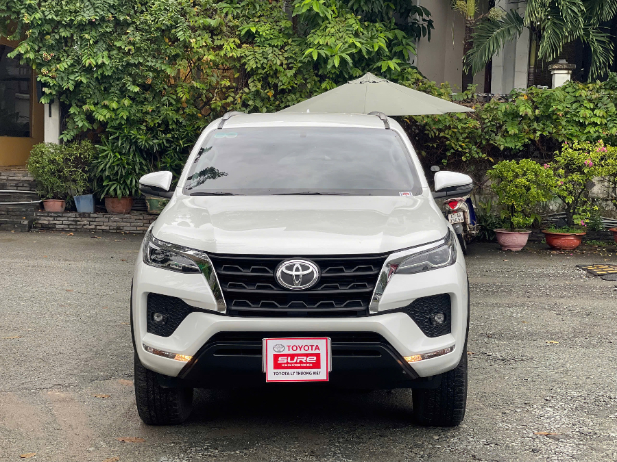 Hình ảnh xe TOYOTA FORTUNER 2022 - 71.500KM