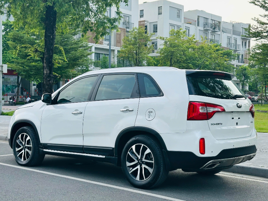 Hình ảnh xe Sorento ATH sx 2020 chạy 77.000km một chủ từ dâud