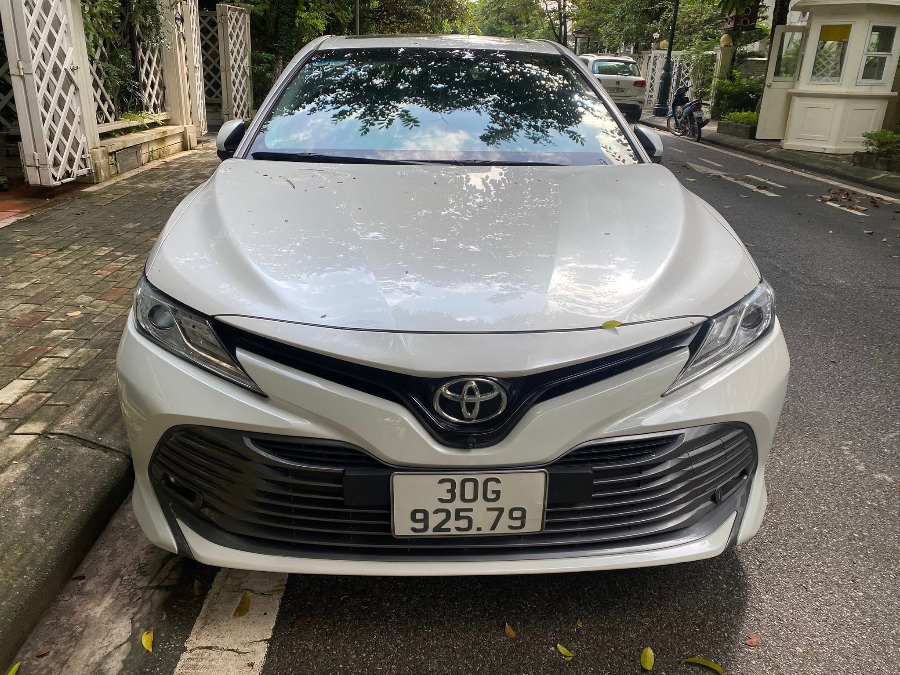 Hình ảnh xe Camry 2.5Q 2021 chạy 40.000km siêu mới