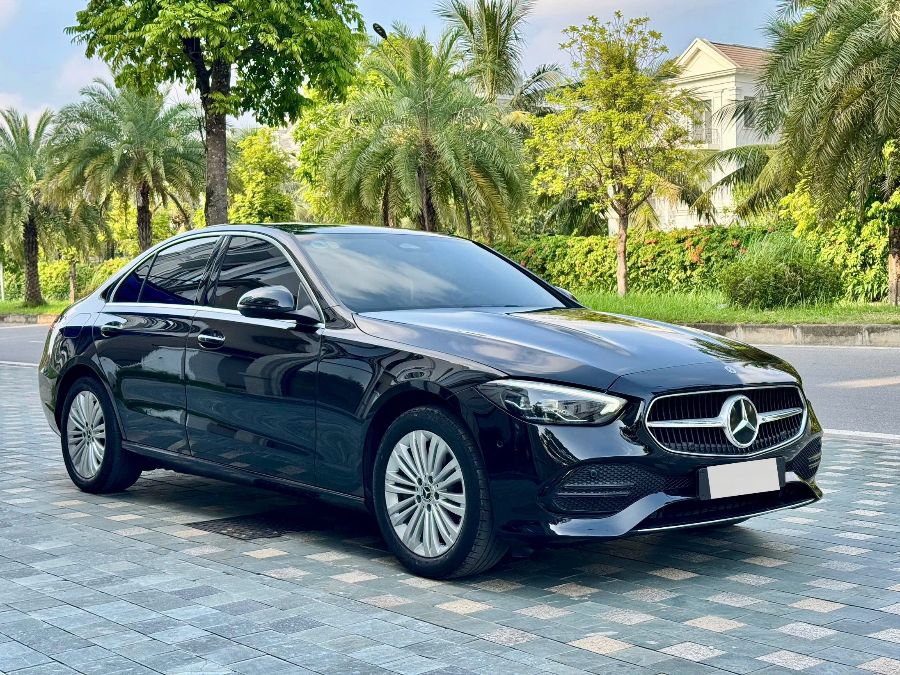 Hình ảnh xe C200 Avantgarde V1 sản xuất năm 2022