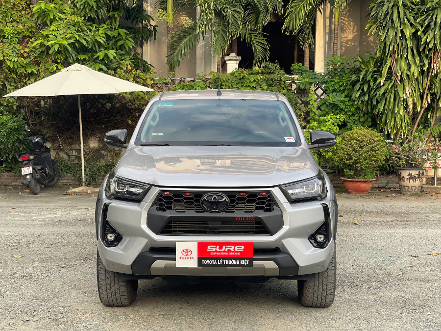 Hình ảnh xe TOYOTA HILUX 2024 - 25.700KM