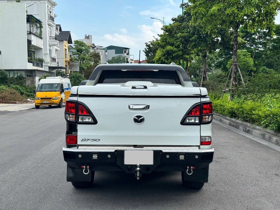 Hình ảnh xe Mazda BT50 2.2l 4x2 sx năm 2020