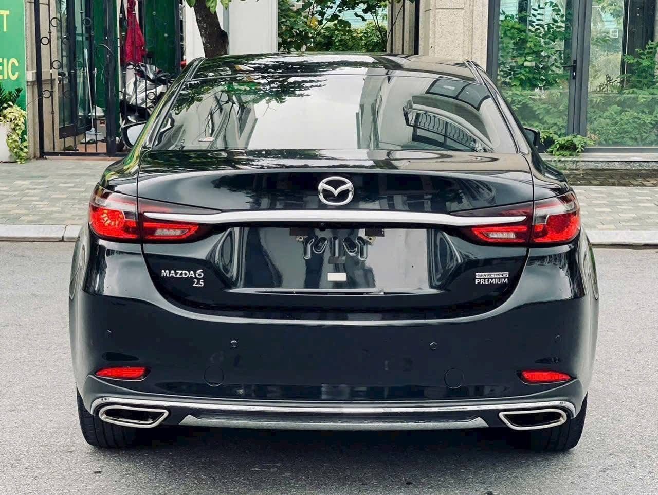 Hình ảnh xe Mazda 6 2.5 Signature Premium 2022 – Sedan hạng D đẳng cấp, chuẩn doanh nhân