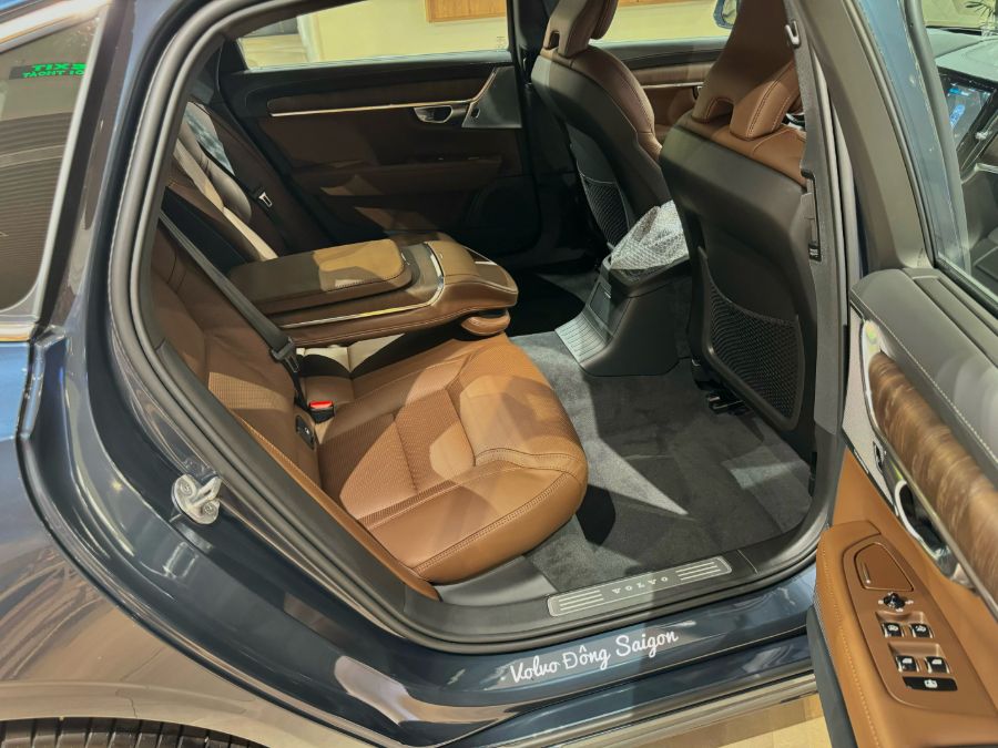 Hình ảnh xe VOLVO S90 ULTRA 2025