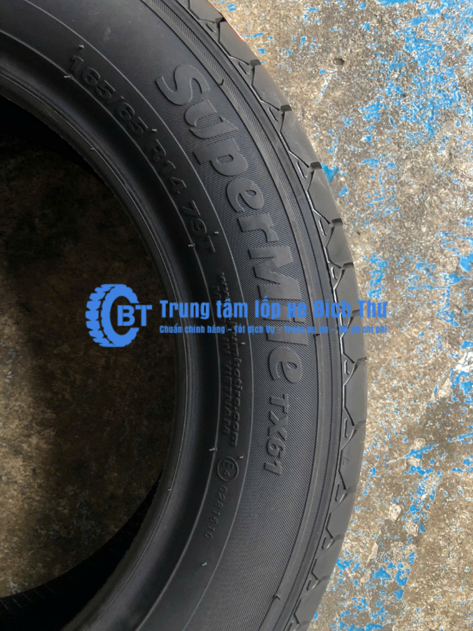 Hình ảnh xe Lốp 165/65R14 TX61 Kumho ( Lốp dành cho Huyndai I10, Getz ... )