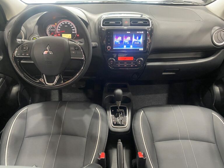 Hình ảnh xe ATTRAGE CVT PREMIUM 2025