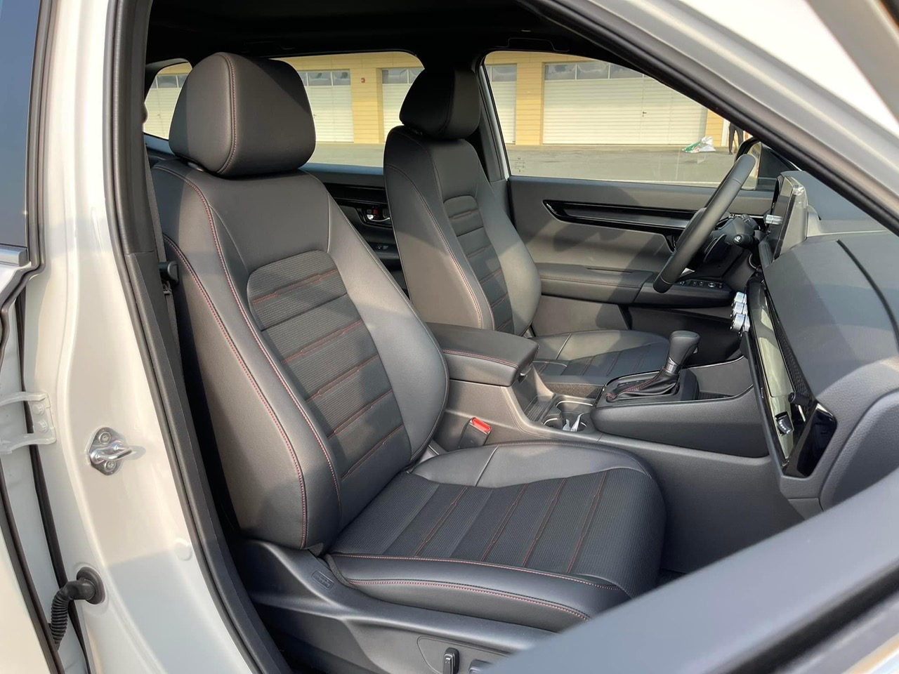 Hình ảnh xe HONDA CR-V e: HEV RS 2025