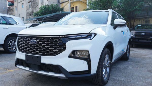Hình ảnh xe Ford Territory Titanium Mới