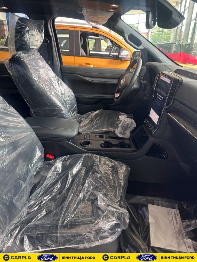 Hình ảnh xe FORD EVEREST PLATINUM 4x2 2026