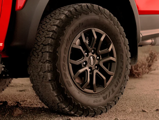 Hình ảnh xe FORD RANGER RAPTOR 4X4AT 2025