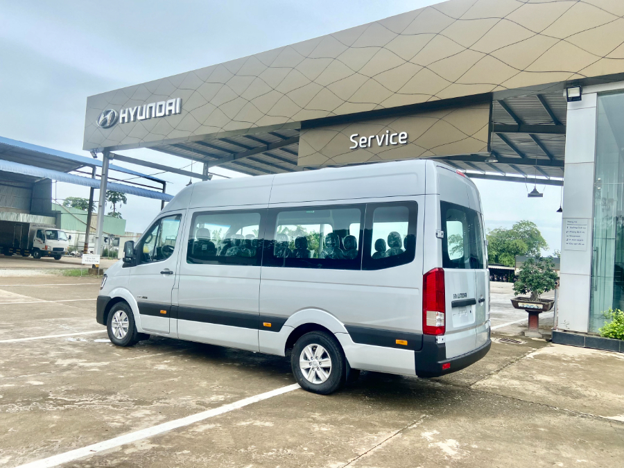 Hình ảnh xe HYUNDAI SOLATI EURO 5 2024