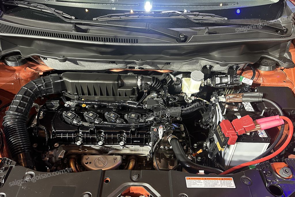 Hình ảnh xe SUZUKI XL7 HYBRID MÀU CAM - 7 CHỖ - NHẬP KHẨU - QUÀ TẶNG HƠN 70 TRIỆU
