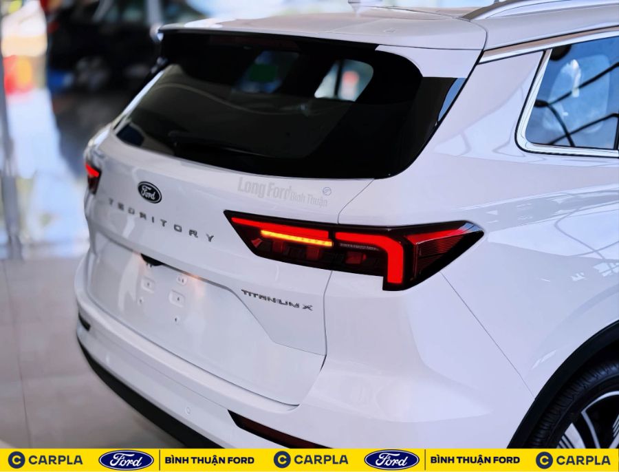 Hình ảnh xe FORD TERRITORY TITANIUM X 2026
