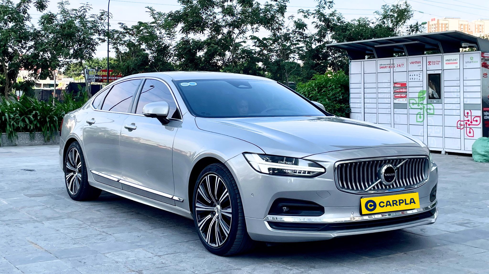 Hình ảnh xe VOLVO S90 LONG B6 2022 BẠC- 50,000KM