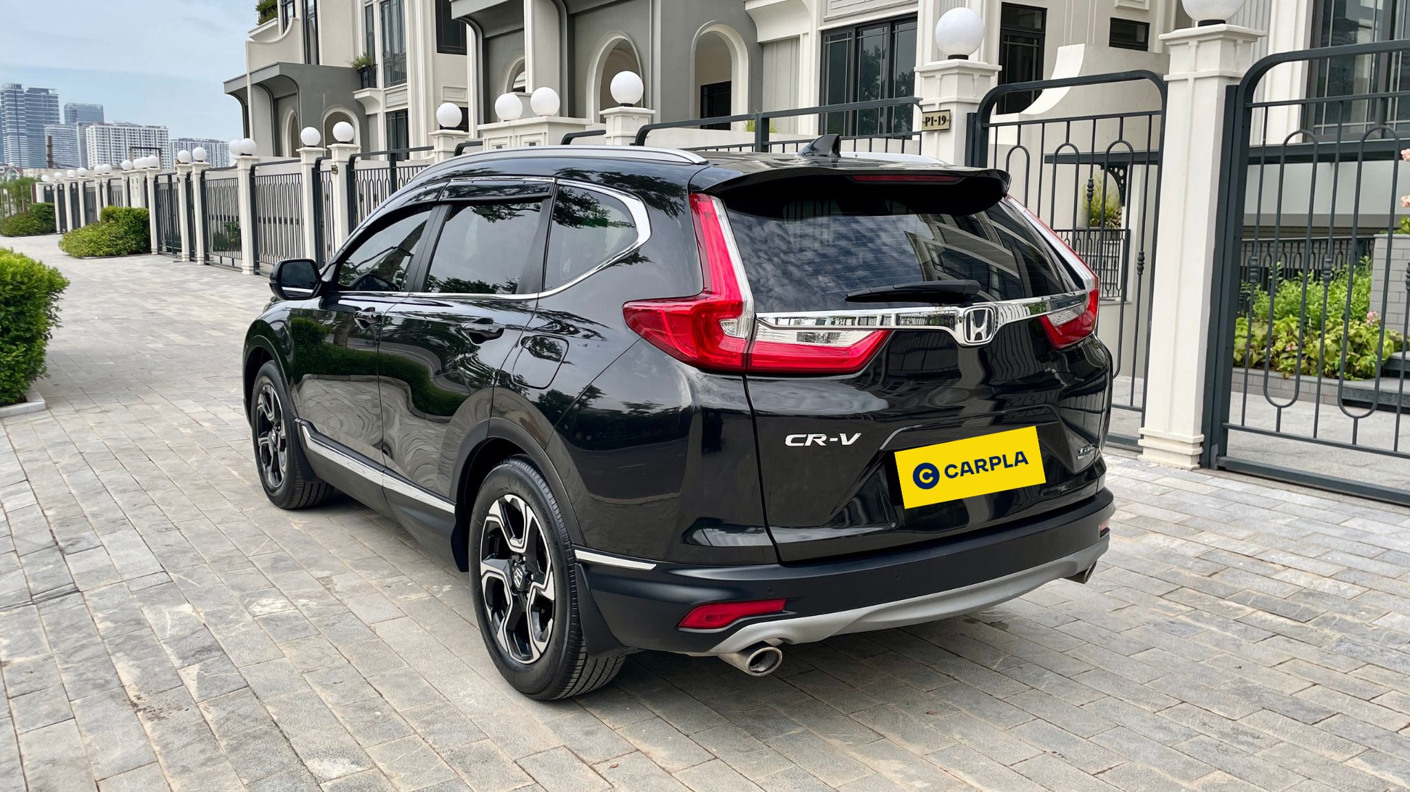 Hình ảnh xe HONDA CR-V L 2018 ĐEN - 93000KM