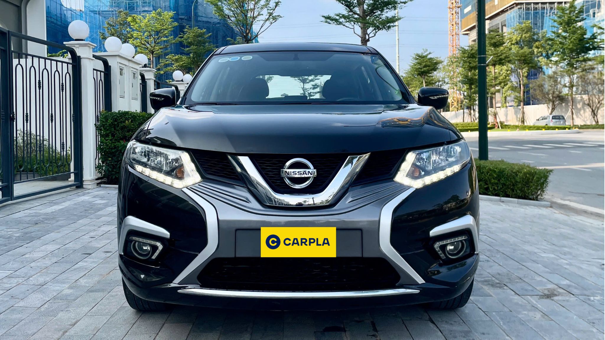 Hình ảnh xe NISSAN XTRAIL 2016 XANH ĐEN - 96000KM