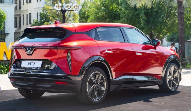 Hình ảnh xe VINFAST VF7 PLUS- KIẾN TẠO LÊN CHẤT RIÊNG- GIÁ CHỈ CÒN 811TR