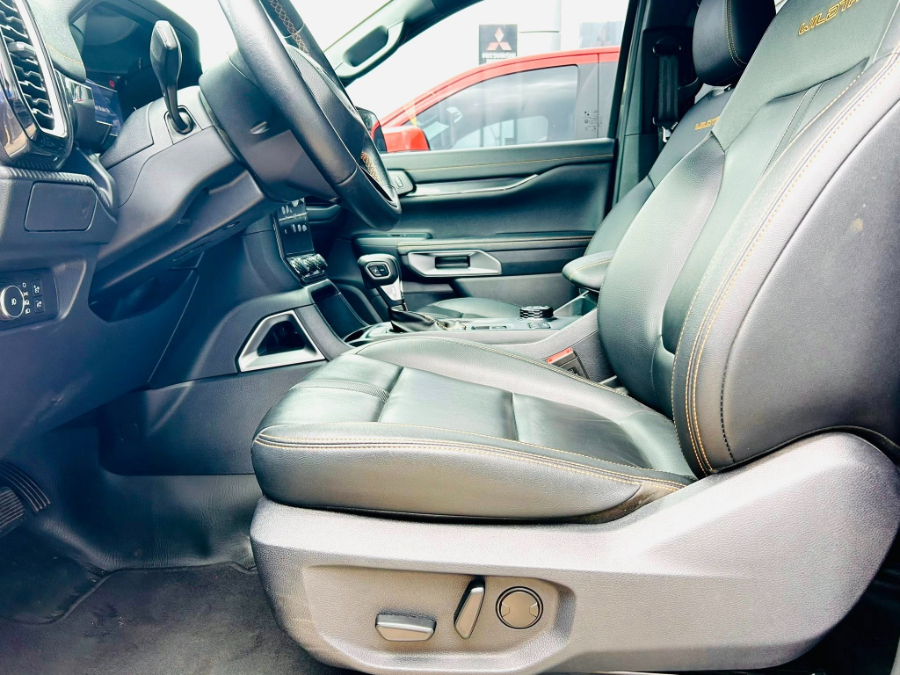 Hình ảnh xe FORD RANGER WILDTRAK 2023 - 56.000KM