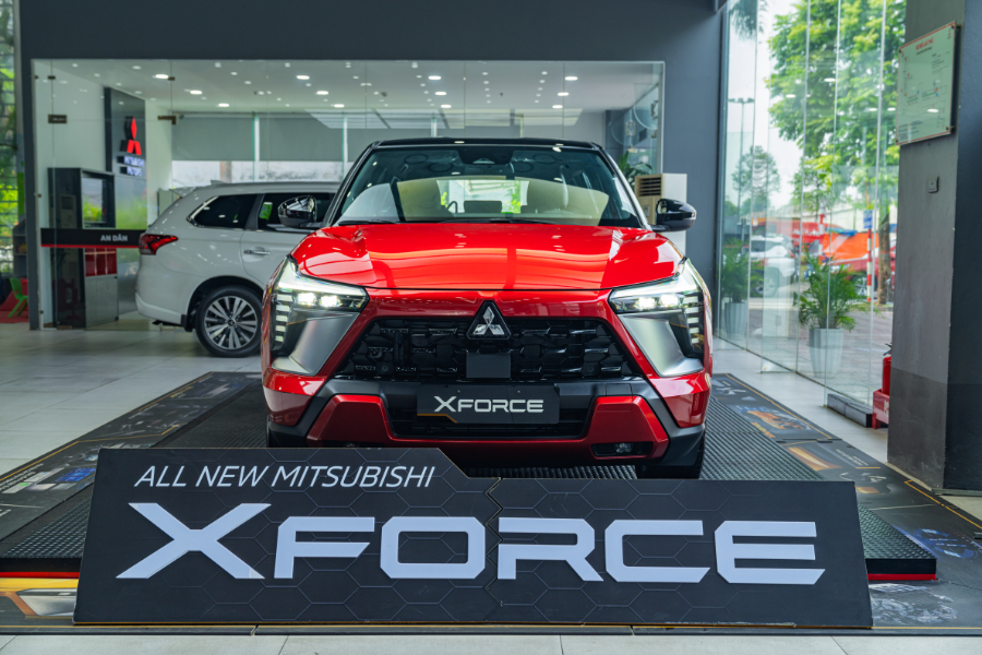 Hình ảnh xe MITSUBISHI XFORCE ULTIMATE 2025