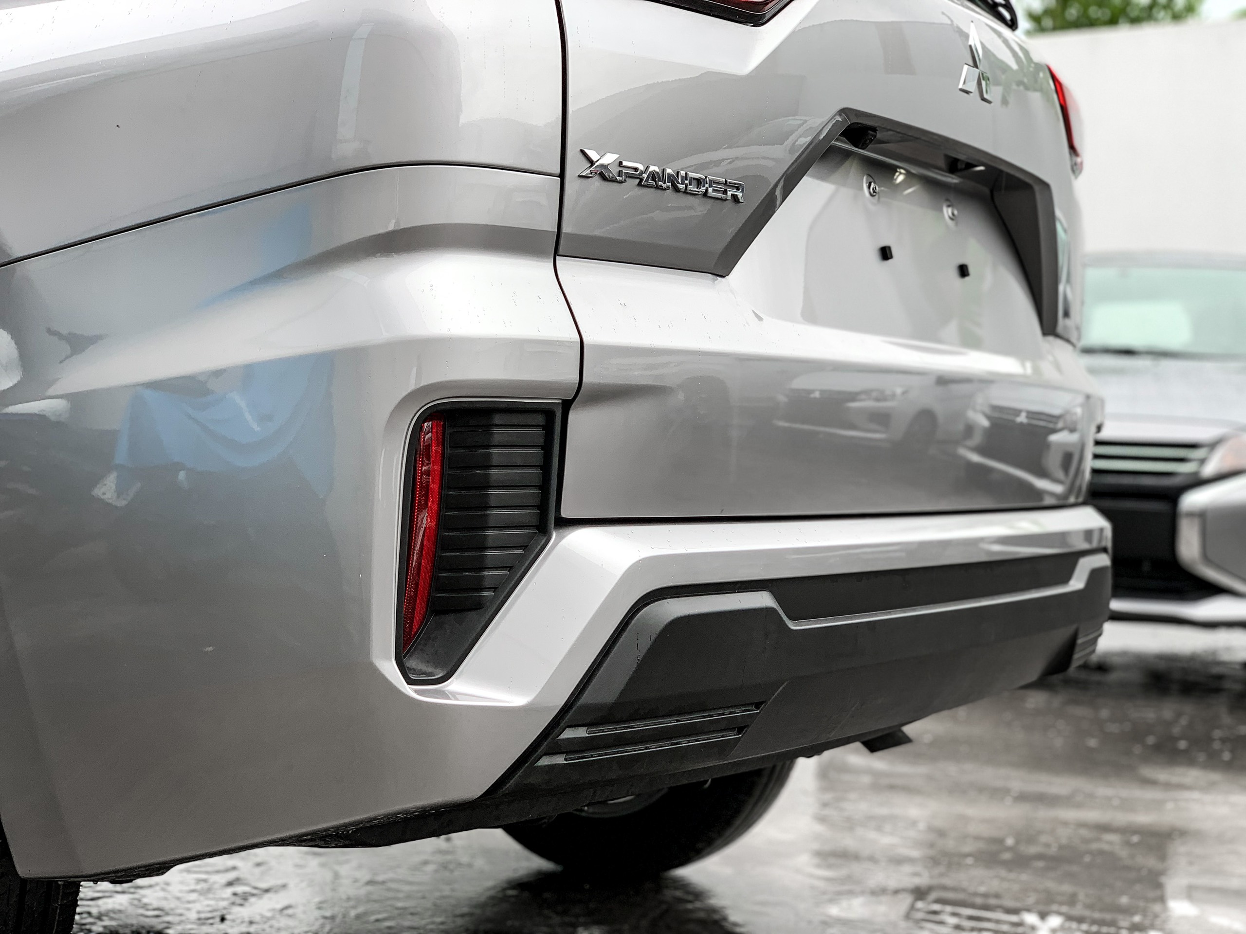 Hình ảnh xe MITSUBISHI XPANDER AT ECO - 2025 - XAM BAC